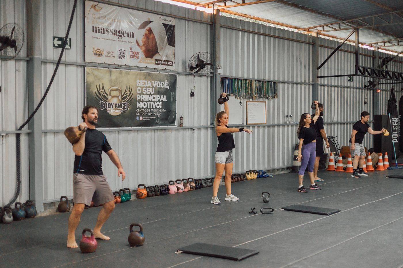 Aula de kettlebell